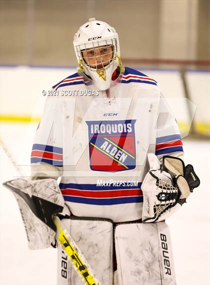 Thumbnail 3 in Iroquois vs Hamburg (LECOM Harborcenter) photogallery.