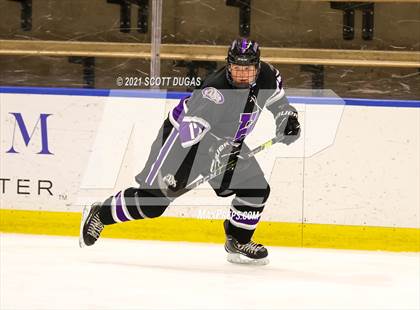 Thumbnail 2 in Iroquois vs Hamburg (LECOM Harborcenter) photogallery.