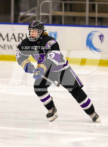 Thumbnail 2 in Iroquois vs Hamburg (LECOM Harborcenter) photogallery.