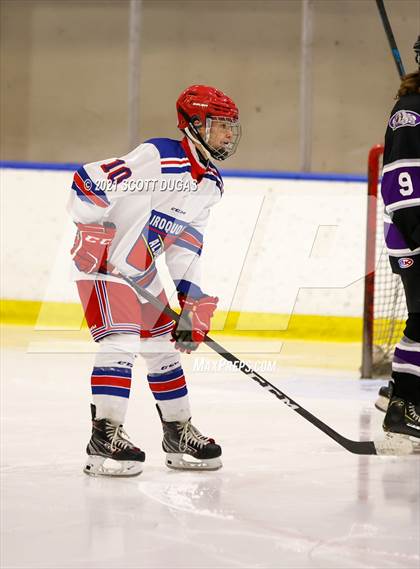 Thumbnail 3 in Iroquois vs Hamburg (LECOM Harborcenter) photogallery.