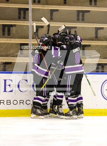 Thumbnail 3 in Iroquois vs Hamburg (LECOM Harborcenter) photogallery.