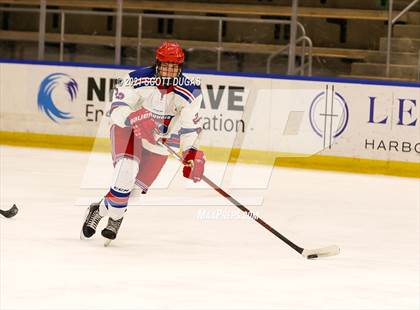 Thumbnail 3 in Iroquois vs Hamburg (LECOM Harborcenter) photogallery.