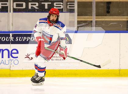 Thumbnail 2 in Iroquois vs Hamburg (LECOM Harborcenter) photogallery.