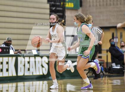 Thumbnail 2 in Bear Creek vs. Doherty photogallery.