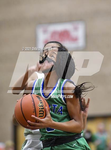Thumbnail 3 in Bear Creek vs. Doherty photogallery.