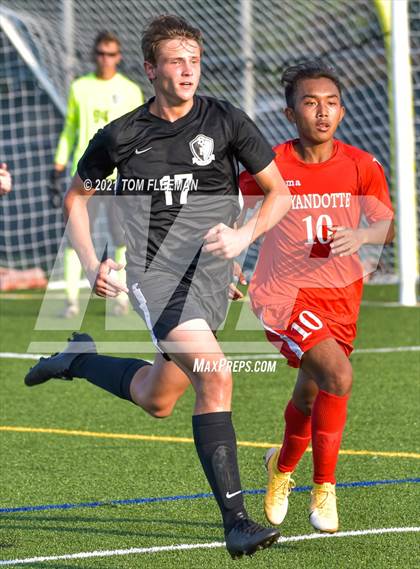 Thumbnail 3 in Lee's Summit North vs Wyandotte (Varsity Tournament) photogallery.