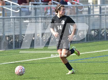 Thumbnail 1 in Lee's Summit North vs Wyandotte (Varsity Tournament) photogallery.