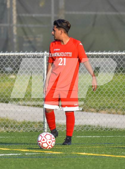 Thumbnail 3 in Lee's Summit North vs Wyandotte (Varsity Tournament) photogallery.