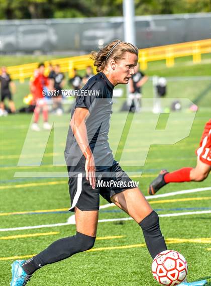 Thumbnail 3 in Lee's Summit North vs Wyandotte (Varsity Tournament) photogallery.