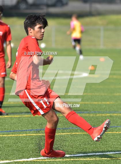 Thumbnail 2 in Lee's Summit North vs Wyandotte (Varsity Tournament) photogallery.