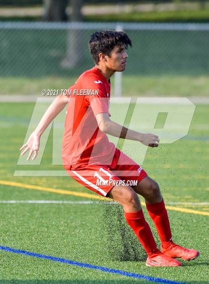 Thumbnail 2 in Lee's Summit North vs Wyandotte (Varsity Tournament) photogallery.