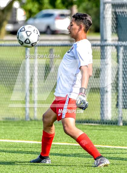 Thumbnail 2 in Lee's Summit North vs Wyandotte (Varsity Tournament) photogallery.