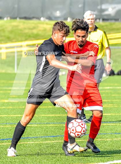 Thumbnail 1 in Lee's Summit North vs Wyandotte (Varsity Tournament) photogallery.