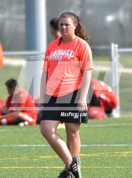 Thumbnail 1 in Lee's Summit North vs Wyandotte (Varsity Tournament) photogallery.