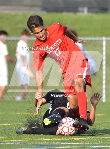 Thumbnail 3 in Lee's Summit North vs Wyandotte (Varsity Tournament) photogallery.