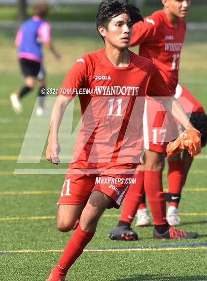 Thumbnail 3 in Lee's Summit North vs Wyandotte (Varsity Tournament) photogallery.