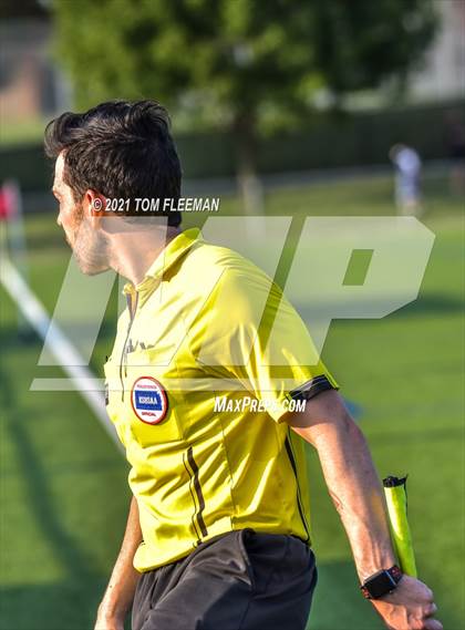 Thumbnail 3 in Lee's Summit North vs Wyandotte (Varsity Tournament) photogallery.