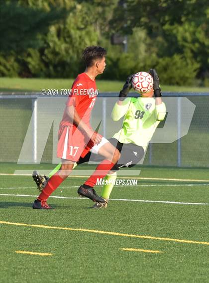 Thumbnail 1 in Lee's Summit North vs Wyandotte (Varsity Tournament) photogallery.