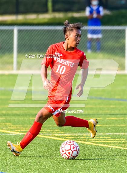 Thumbnail 1 in Lee's Summit North vs Wyandotte (Varsity Tournament) photogallery.