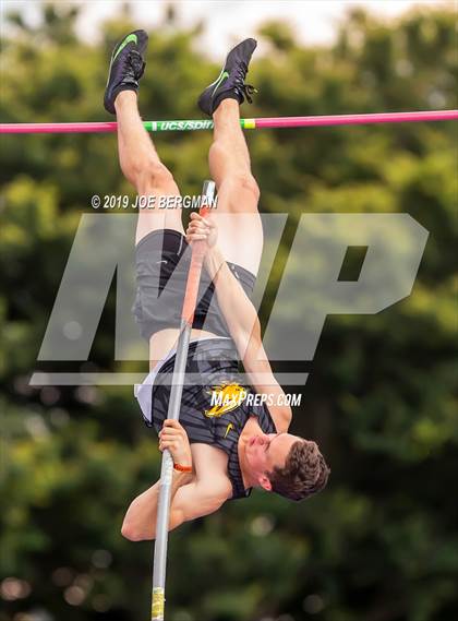 Thumbnail 3 in CIF Track and Field Championships (Boys Pole Vault Final) photogallery.