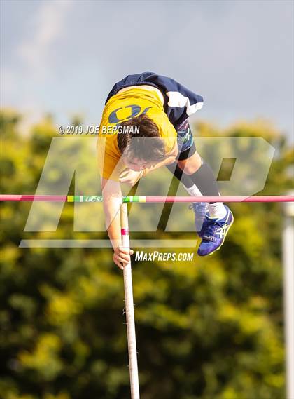 Thumbnail 1 in CIF Track and Field Championships (Boys Pole Vault Final) photogallery.