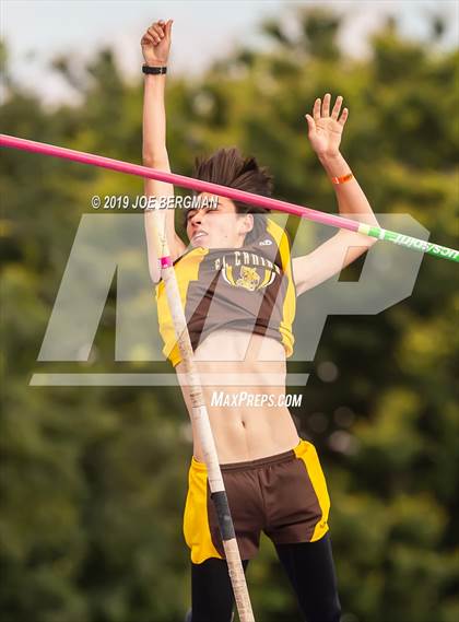 Thumbnail 3 in CIF Track and Field Championships (Boys Pole Vault Final) photogallery.