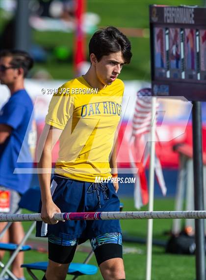 Thumbnail 2 in CIF Track and Field Championships (Boys Pole Vault Final) photogallery.