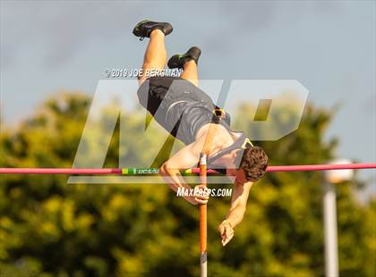 Thumbnail 2 in CIF Track and Field Championships (Boys Pole Vault Final) photogallery.