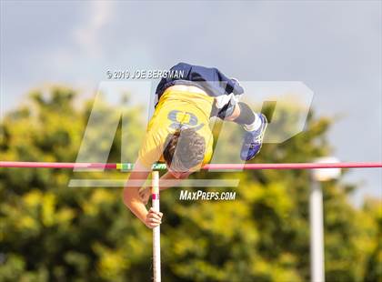 Thumbnail 3 in CIF Track and Field Championships (Boys Pole Vault Final) photogallery.