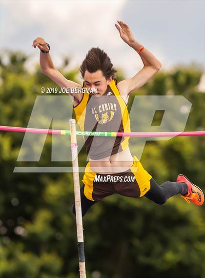 Thumbnail 2 in CIF Track and Field Championships (Boys Pole Vault Final) photogallery.