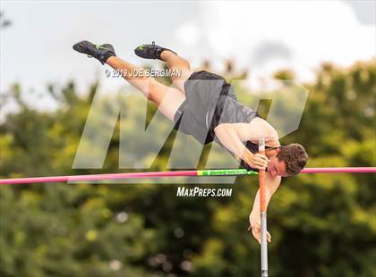 Thumbnail 3 in CIF Track and Field Championships (Boys Pole Vault Final) photogallery.