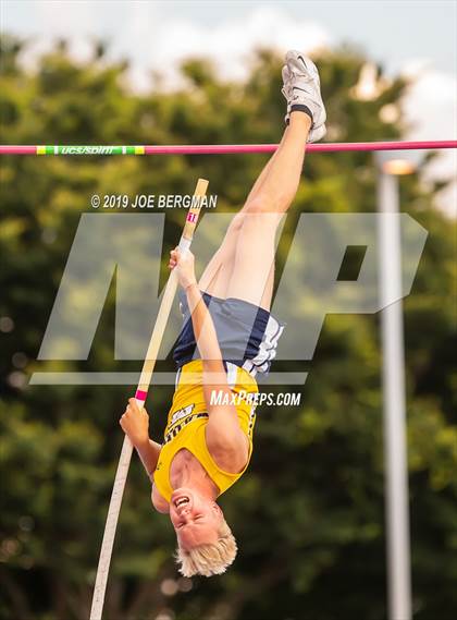Thumbnail 3 in CIF Track and Field Championships (Boys Pole Vault Final) photogallery.