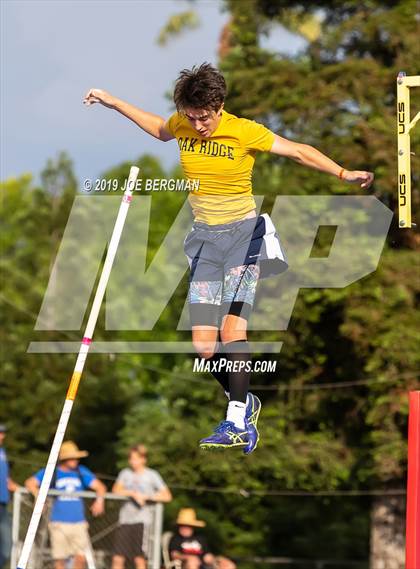 Thumbnail 2 in CIF Track and Field Championships (Boys Pole Vault Final) photogallery.