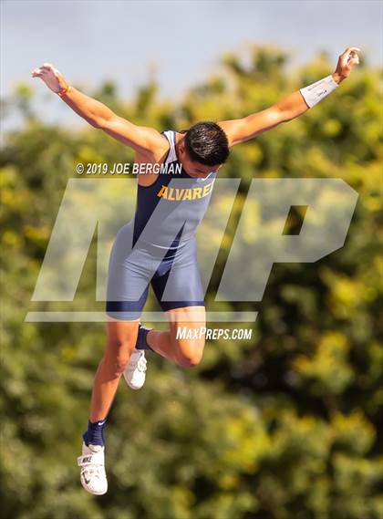 Thumbnail 3 in CIF Track and Field Championships (Boys Pole Vault Final) photogallery.