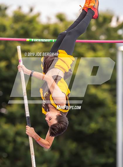 Thumbnail 3 in CIF Track and Field Championships (Boys Pole Vault Final) photogallery.