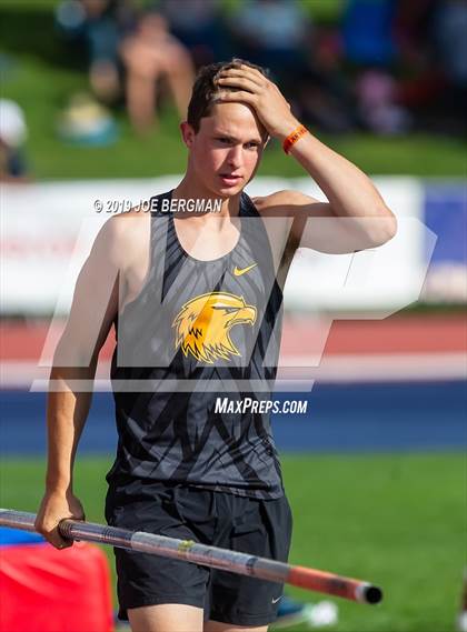 Thumbnail 2 in CIF Track and Field Championships (Boys Pole Vault Final) photogallery.