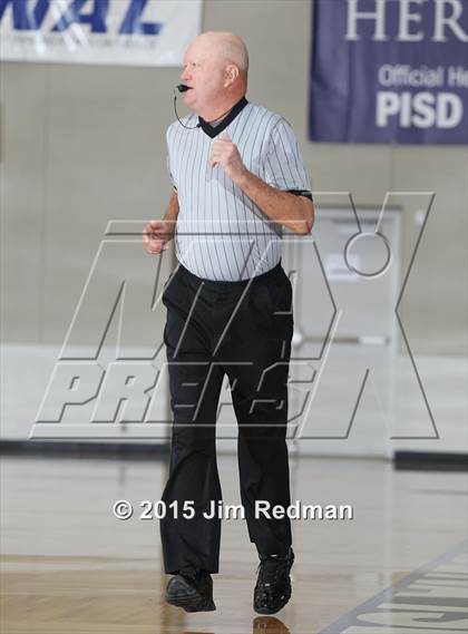 Thumbnail 1 in King vs La Port (McDonald's Texas Invitational) photogallery.