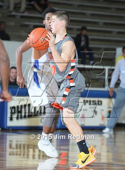 Thumbnail 2 in King vs La Port (McDonald's Texas Invitational) photogallery.