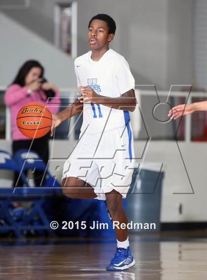 Thumbnail 3 in King vs La Port (McDonald's Texas Invitational) photogallery.