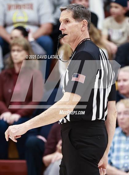 Thumbnail 1 in Longmont vs. Windsor  (CHSAA 5A Round2) photogallery.