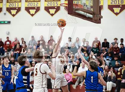 Thumbnail 3 in Longmont vs. Windsor  (CHSAA 5A Round2) photogallery.