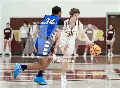 Thumbnail 2 in Longmont vs. Windsor  (CHSAA 5A Round2) photogallery.