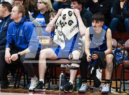 Thumbnail 3 in Longmont vs. Windsor  (CHSAA 5A Round2) photogallery.