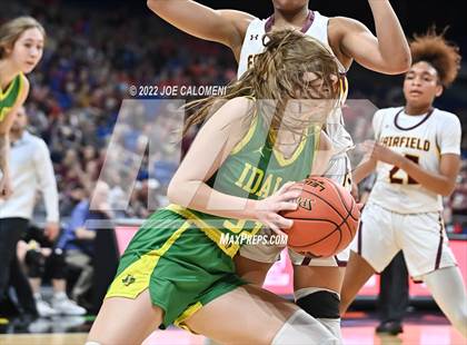 Thumbnail 3 in Fairfield vs Idalou (UIL 3A State Semifinal) photogallery.