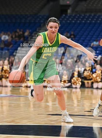 Thumbnail 3 in Fairfield vs Idalou (UIL 3A State Semifinal) photogallery.