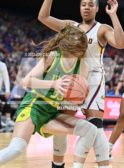 Thumbnail 2 in Fairfield vs Idalou (UIL 3A State Semifinal) photogallery.