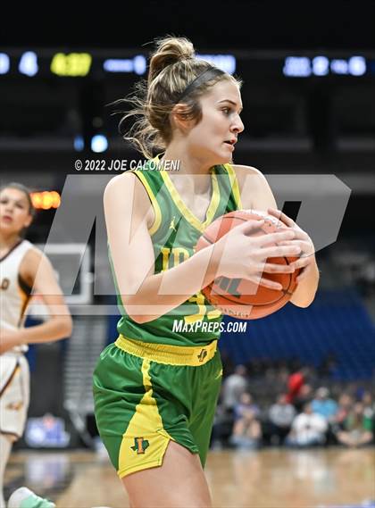 Thumbnail 2 in Fairfield vs Idalou (UIL 3A State Semifinal) photogallery.