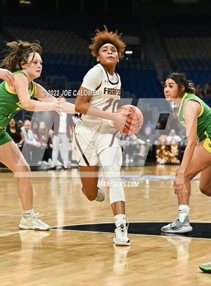 Thumbnail 2 in Fairfield vs Idalou (UIL 3A State Semifinal) photogallery.