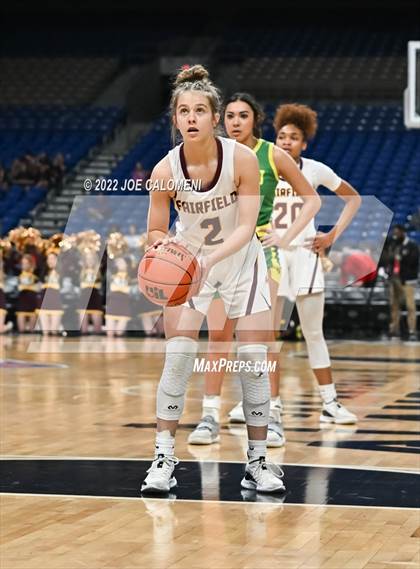 Thumbnail 2 in Fairfield vs Idalou (UIL 3A State Semifinal) photogallery.