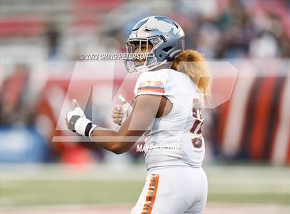 Thumbnail 3 in Corner Canyon vs Skyridge (UHSAA 6A Final) photogallery.